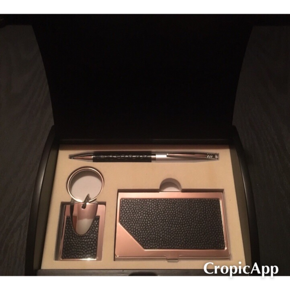 Three Piece Pen Keychain Card Case Gift Set.